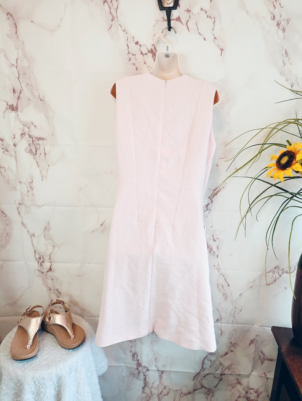 Designer Minimalist Pink Shift Dress Fully Lined Sleeveless V Neck Pocket Large - Picture 4 of 5